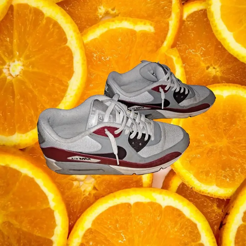 Nike Air Max White, Gray, Black and Red Size 12‎